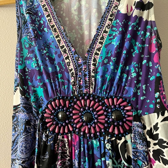 Beautiful Blue-Multi-Colored Shin-Length Midi Dress w/ Beads - Picture 5 of 7